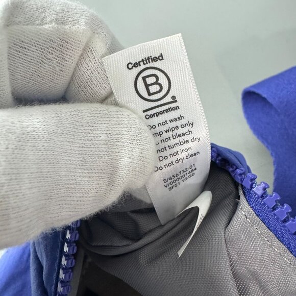 Athleta Kinetic Waist Bag Belt Fanny Pack Adjustable Strap Travel Nylon Blue - Picture 11 of 15